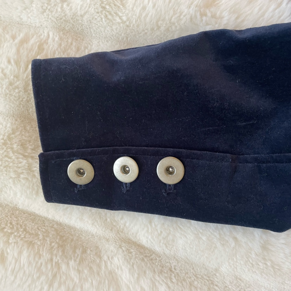 Cache Jacket. - Picture 7 of 9